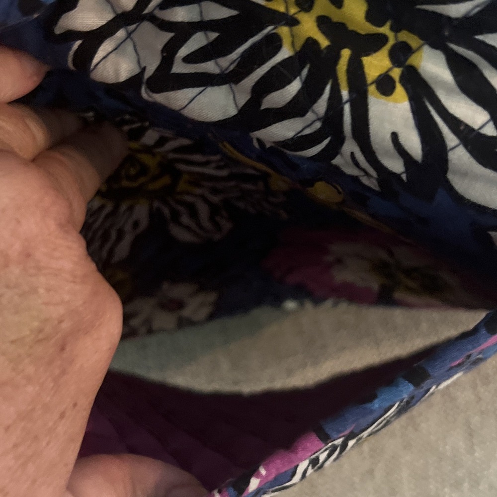 Vera Bradley African Violet Grand Traveler Bag Zip Detachable Adjustable Strap - Picture 5 of 8